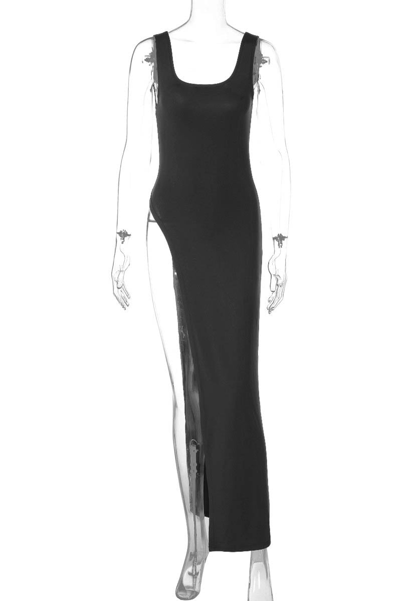 Minimalistisches Kleid/Top mit Schlitz-Detail