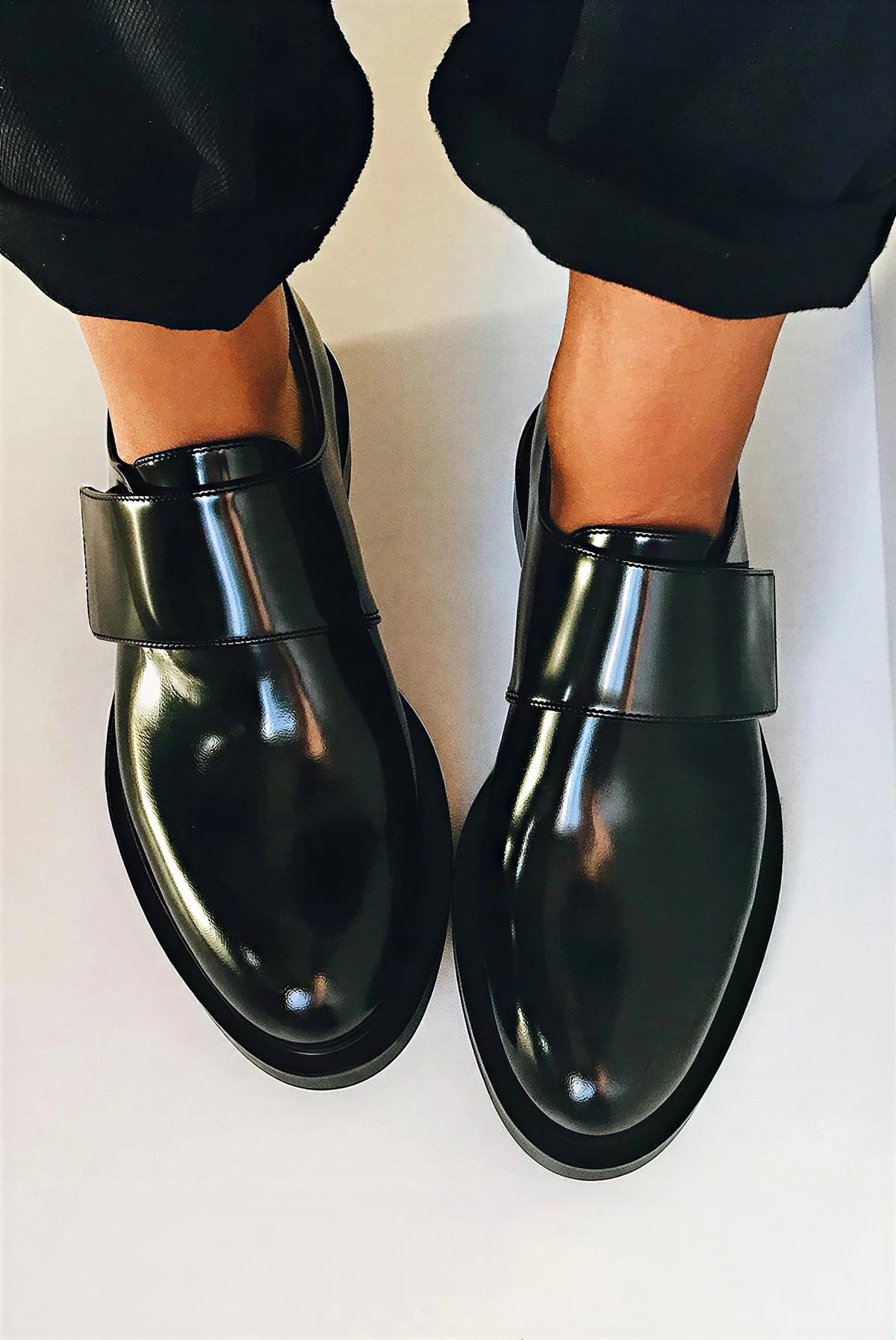 Lackleder Loafer | Auffälliger Riemen | Smart Casual