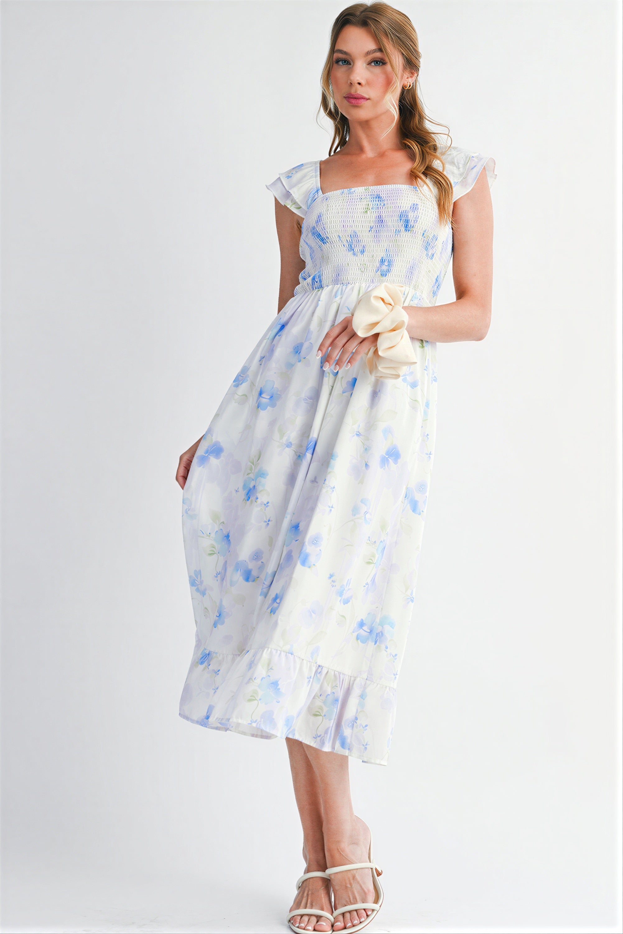 Kleid | Gestepptes Oberteil und Blumenmuster | Frühling/Sommer