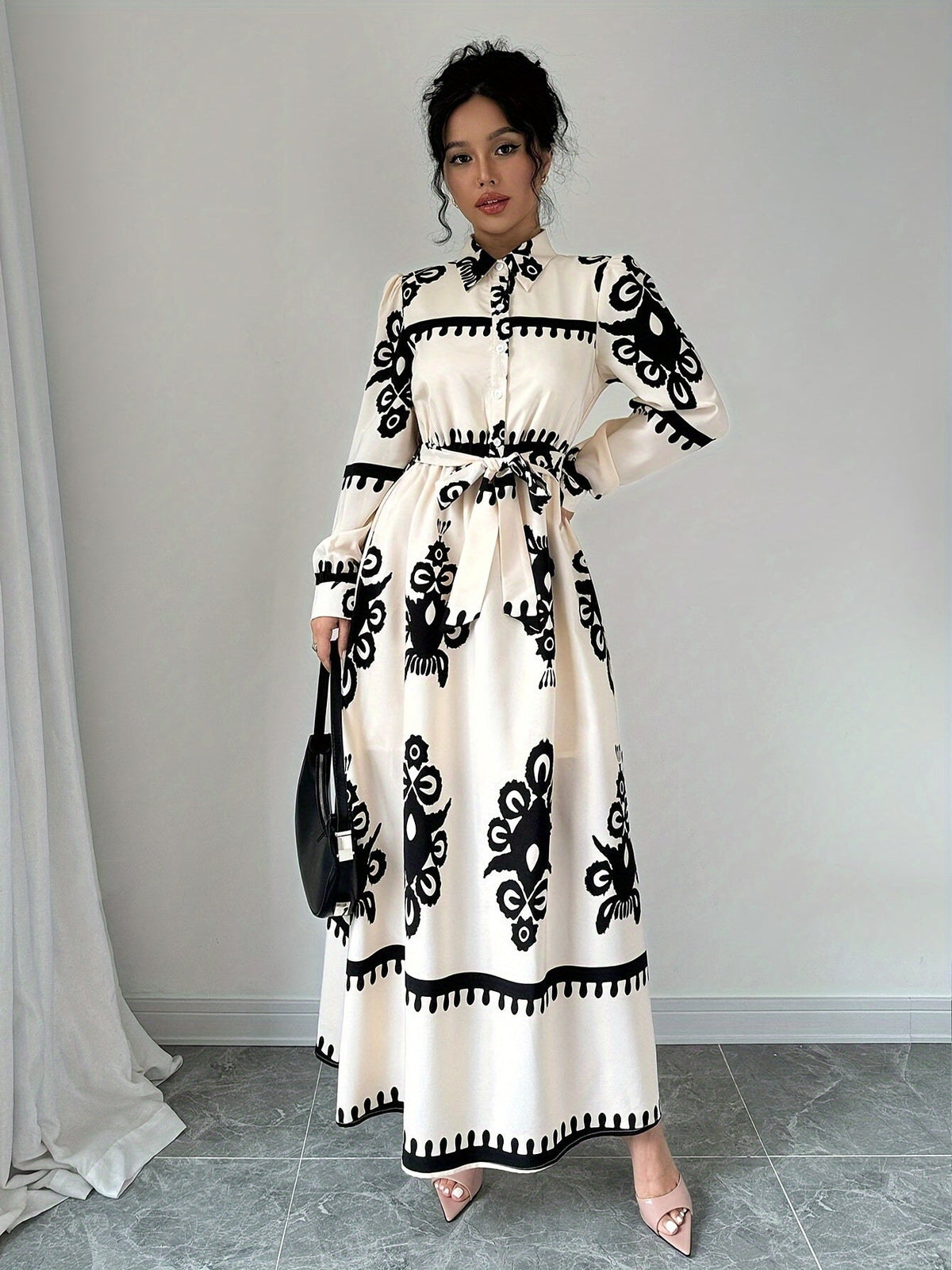Damen Langarm-Kleid mit Bindegürtel – Gemusterter Print-83357-373e1c63-d441-4fae-b193-5d36a3d72081