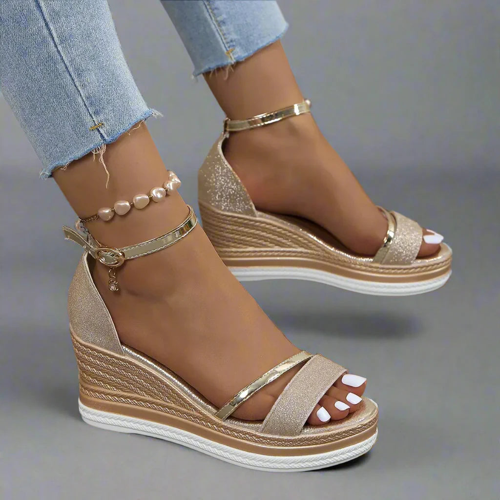 Damen Glitzer-Keilabsatz-Sandalen mit Plateau und Fesselriemen – Offene Spitze, bequem & glamourös für Abend & Sommer.-83231-52475f88-872c-48aa-9519-0dc43beeea55