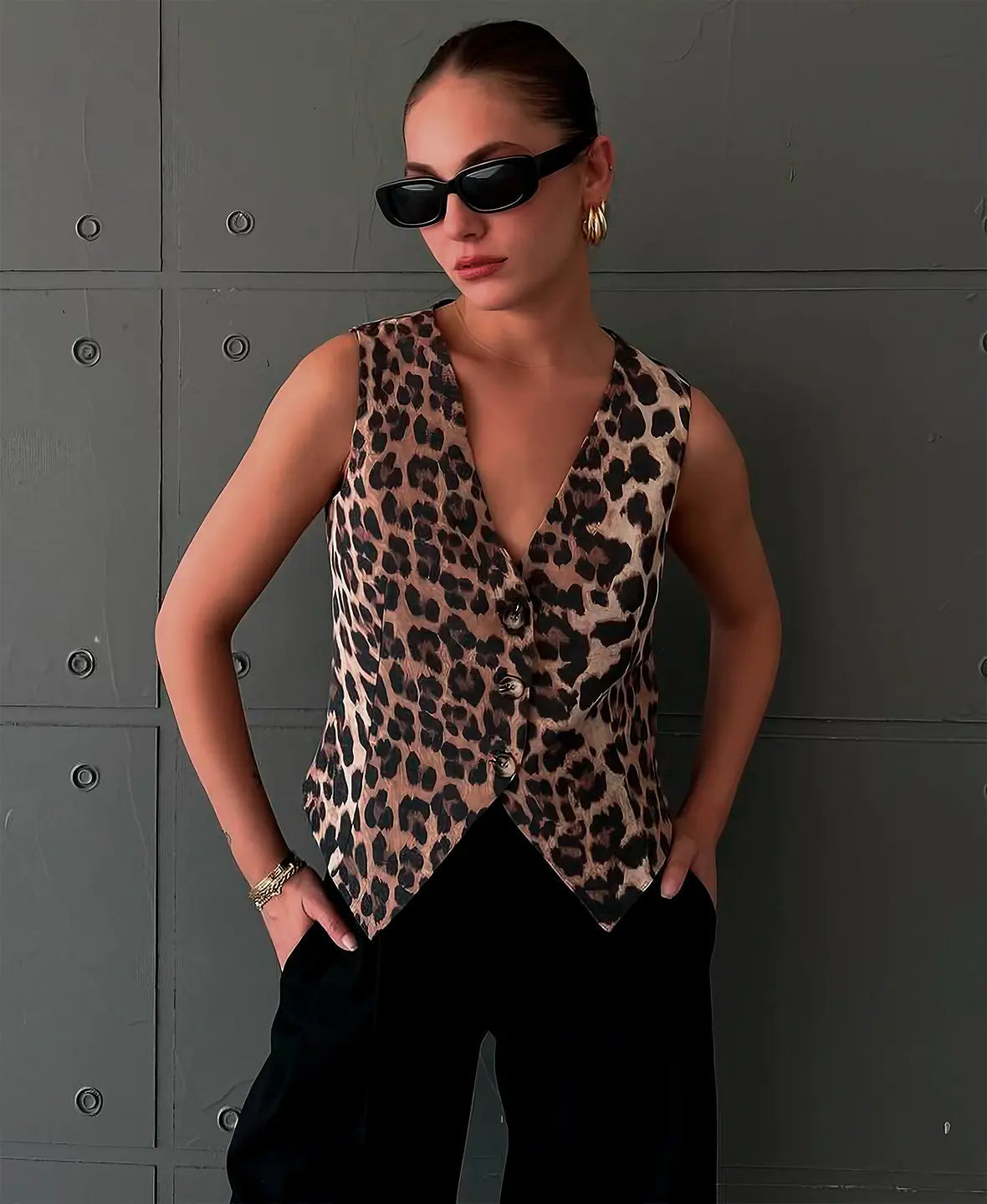 Taillenbetonte Weste mit Animal-Print