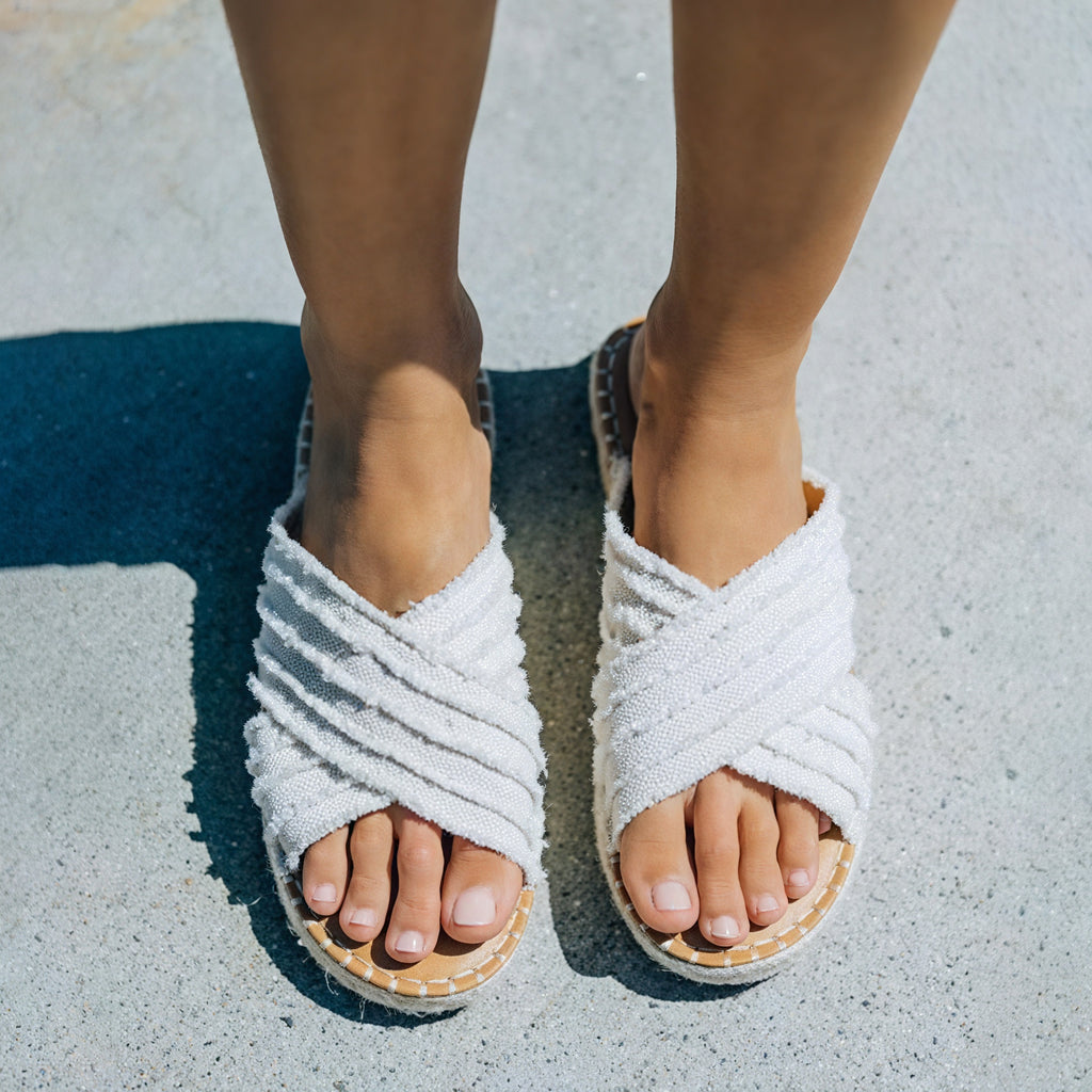 Damen Sandalen mit Kreuzriemen, Seilsohle und Textil-Obermaterial – Casual Stil-72720-2e7075fe-cf76-4a8d-822d-c4fa24984d31