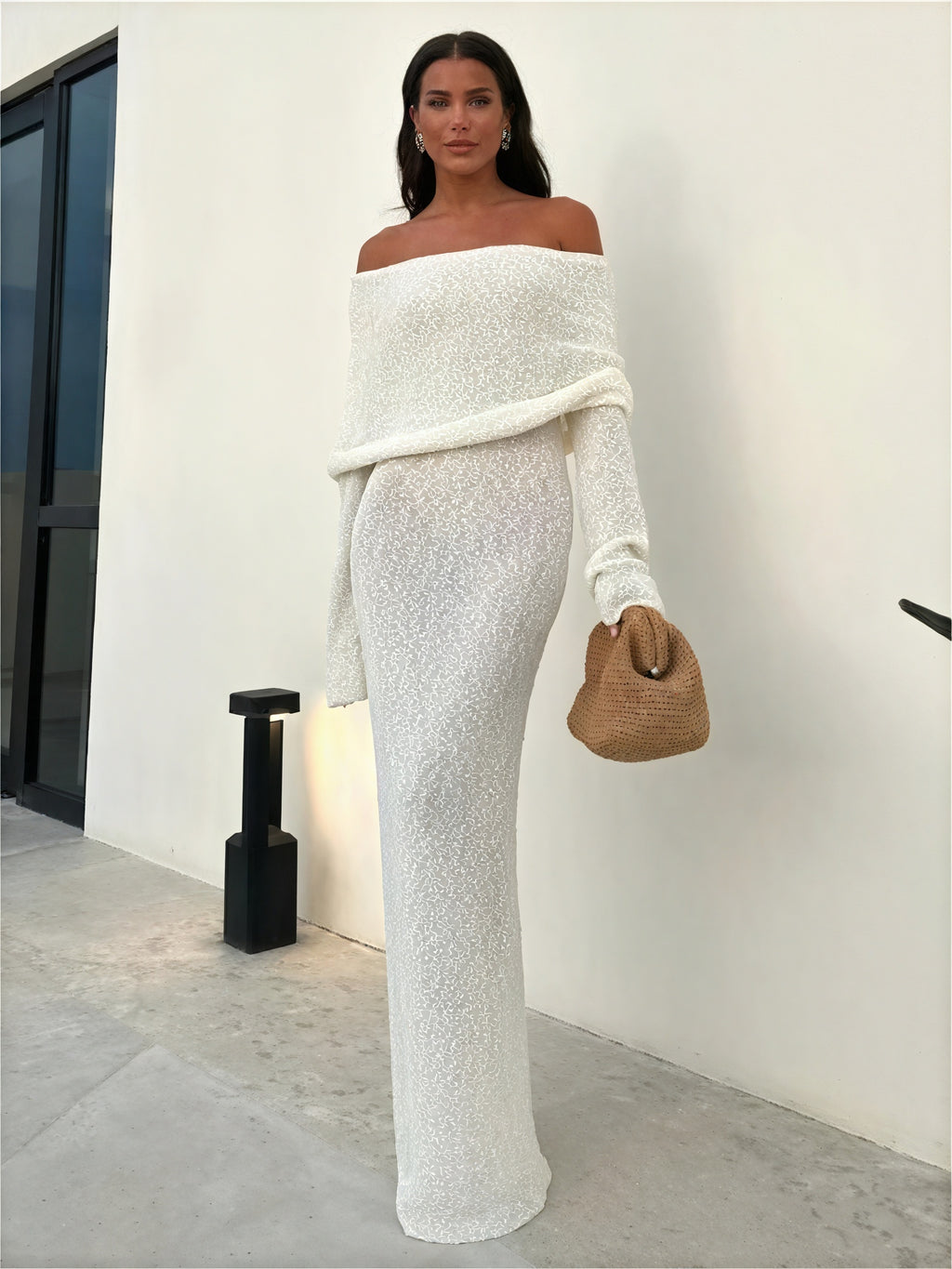 Schimmerndes Elegantes Kleid mit Off-Shoulder