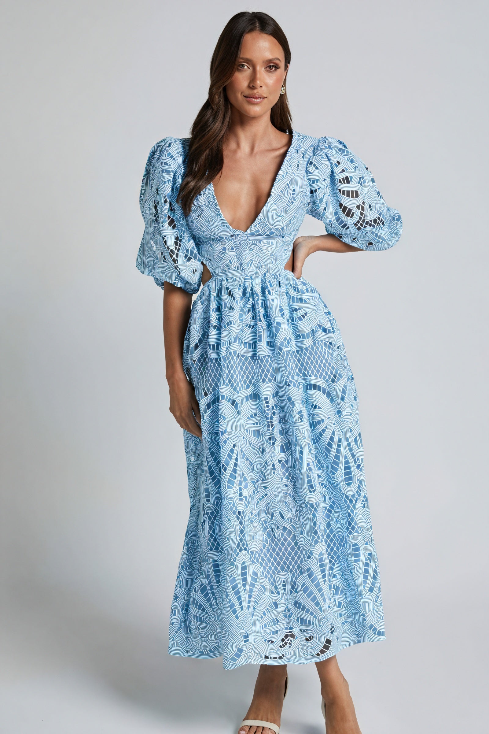 Elegantes Kleid mit zarten Details