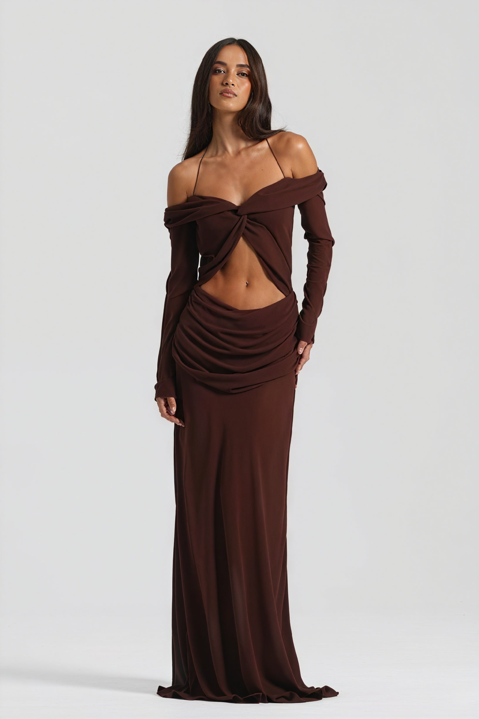 Elegantes Kleid mit Drapierung & Knotendetail