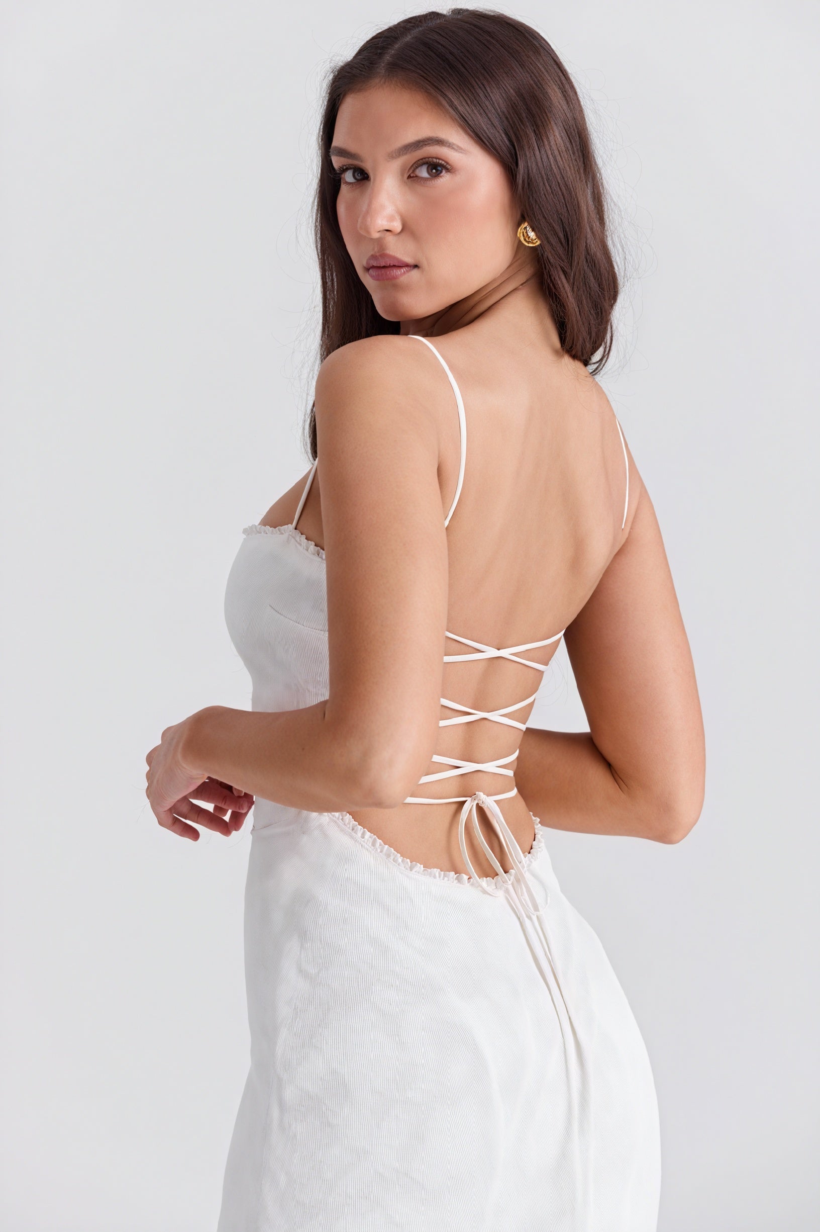 Anmutiges, langes Kleid mit feinen Trägern
