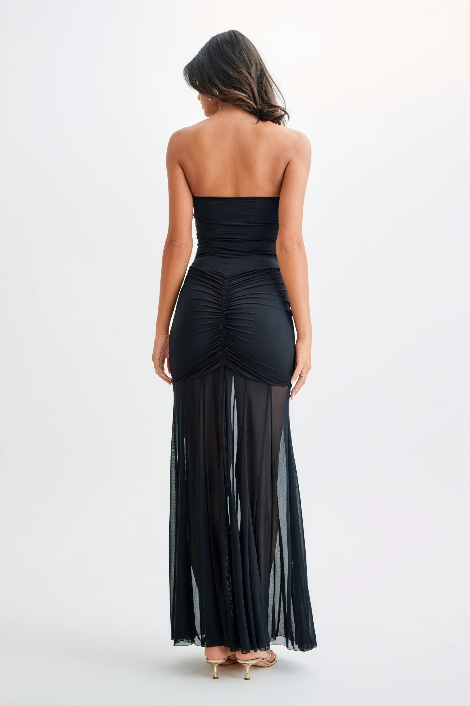 Fließendes, elegantes Maxikleid