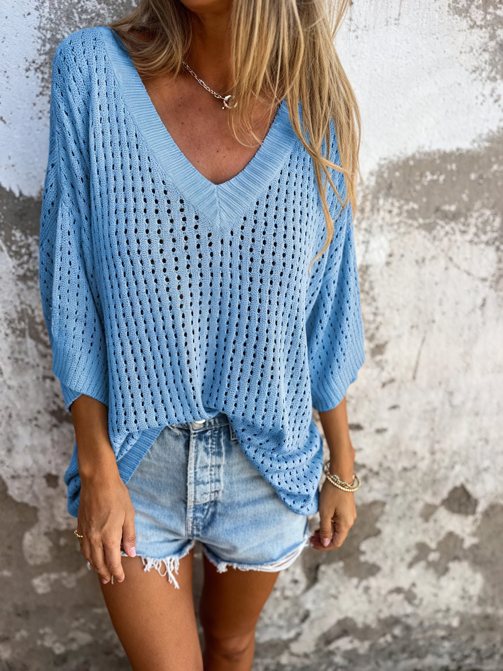 Lässiger Strickpullover mit V-Ausschnitt