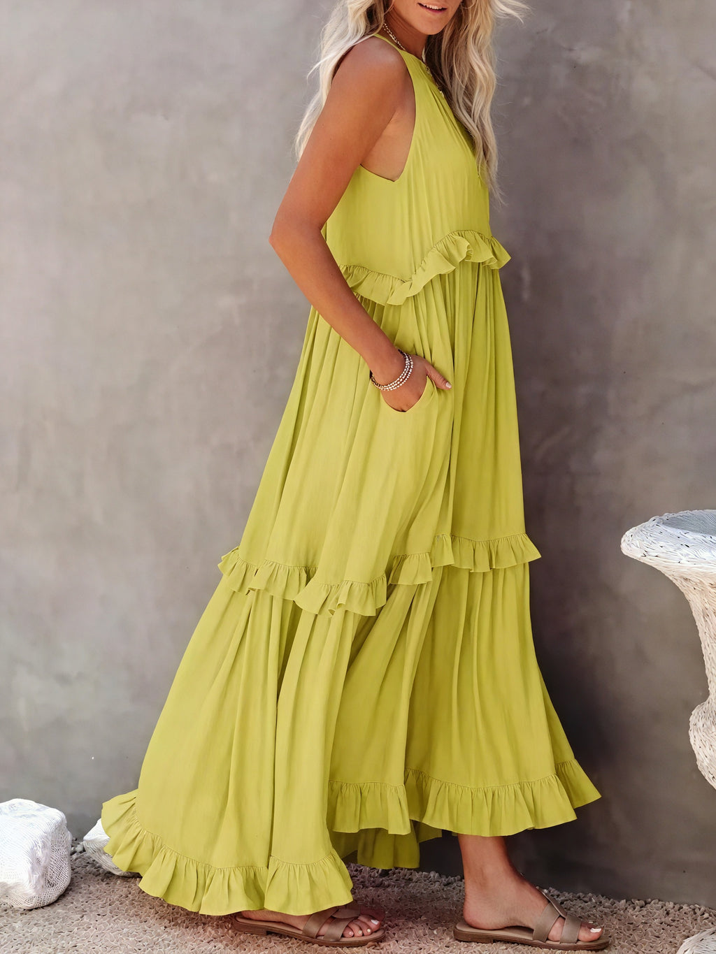 Maxikleid Damen Halter-Ausschnitt Fließendes Design Rüschen-Details Leicht Sommer Urlaub Elegant-81649-e2bce076-e5bd-48e2-a543-e329b8f82dcd