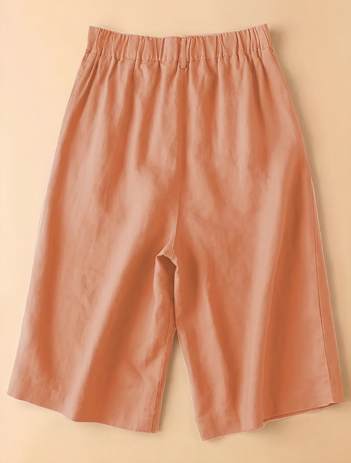Weitgeschnittene Culottes mit hohem Bund