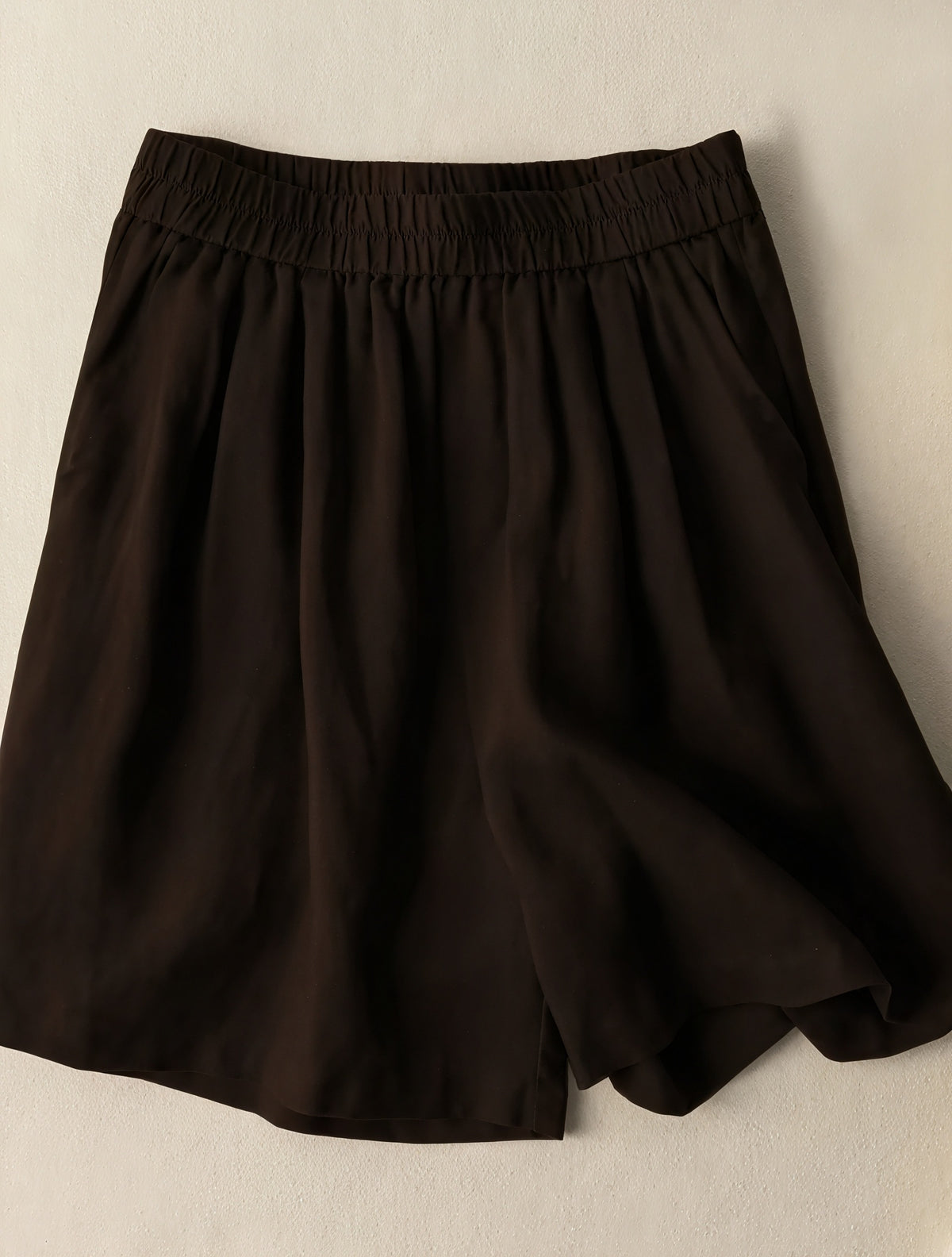 High-Waist Shorts mit Weitem Bein