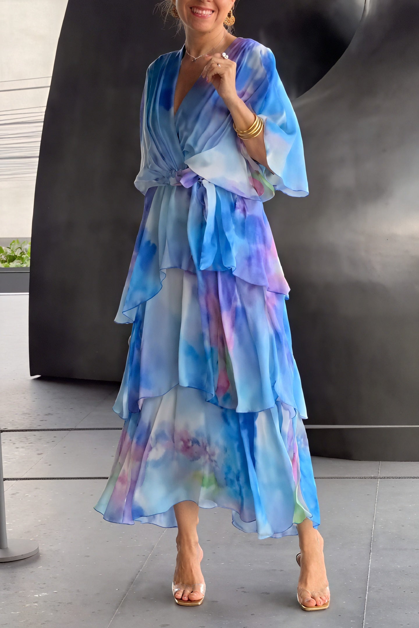 Nicolette | Elegant V-Neck Dress for Any Occasion - Image 2