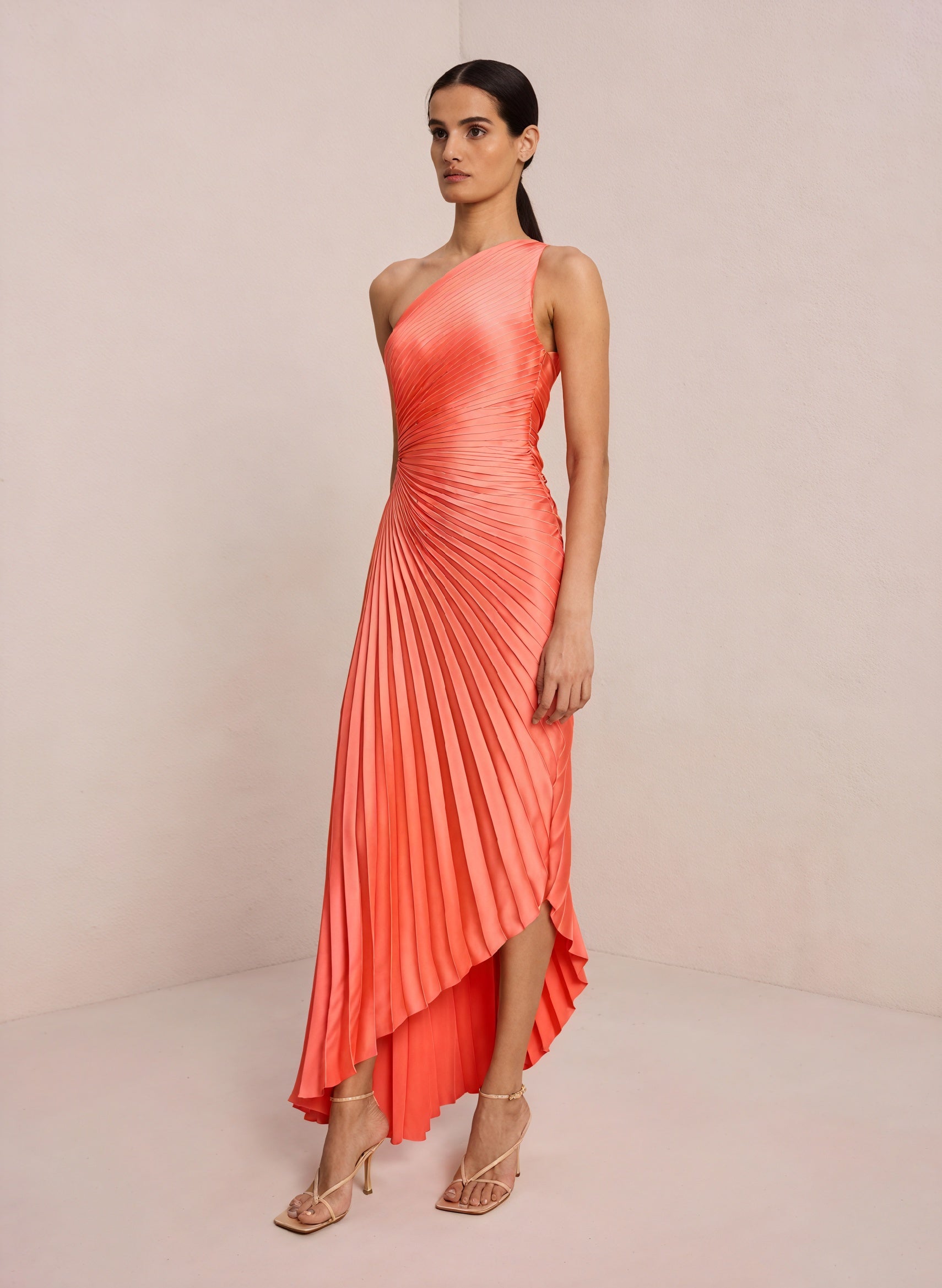 Damen Kleid – One-Shoulder, Plissierter Stoff, Asymmetrischer Saum, Elegant-83236-8950510a-1699-400a-aab7-04442e5b04ba