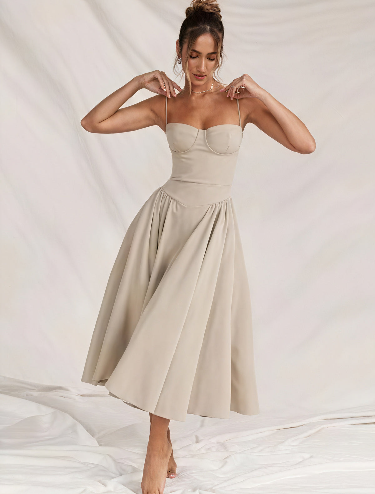 Couture-moda | Regina-Neck Dress - Stylish Casual Summer Dress - Image 1