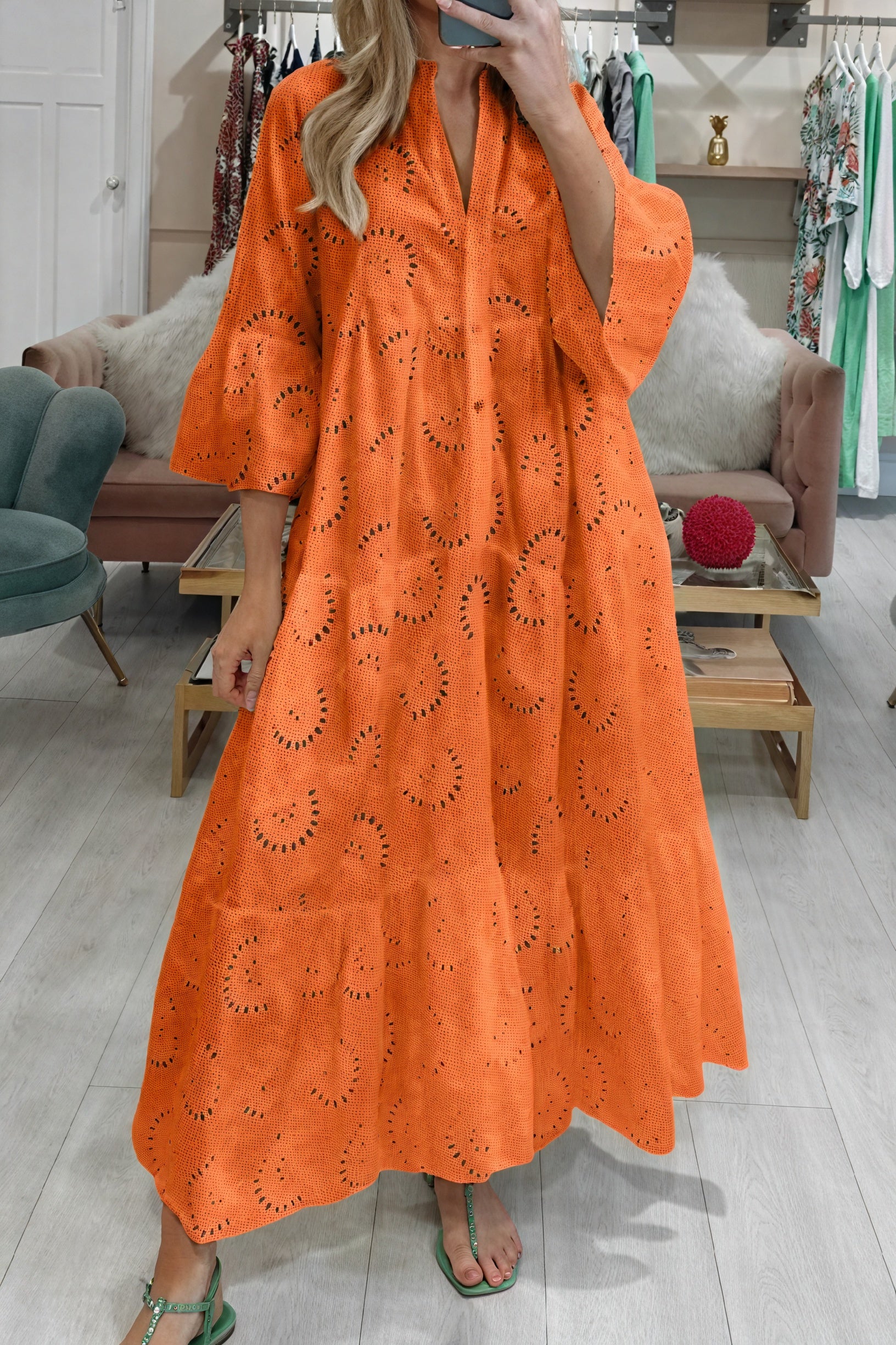 Kleidhaus Damen Lochstickerei Kleid – V-Ausschnitt, 3/4-Ärmel, Knopfleiste-83323-df1778ae-233c-470c-be63-67380e9c558b