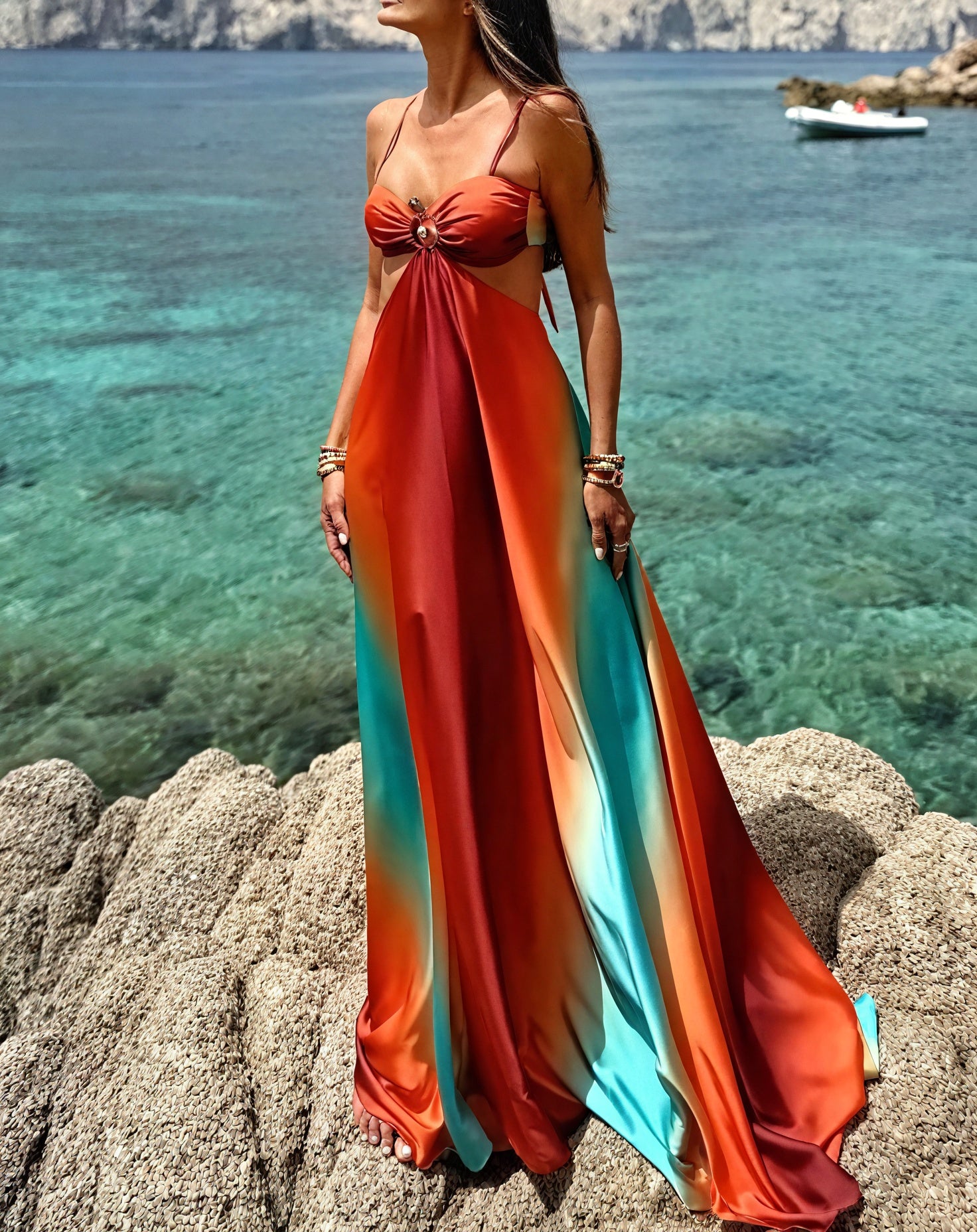 Damen Ombre Satin Maxikleid mit Cut-Out Detail und Spaghettiträgern-83593-fc3f9dd1-97db-48fb-8623-a1ce398e8e3f