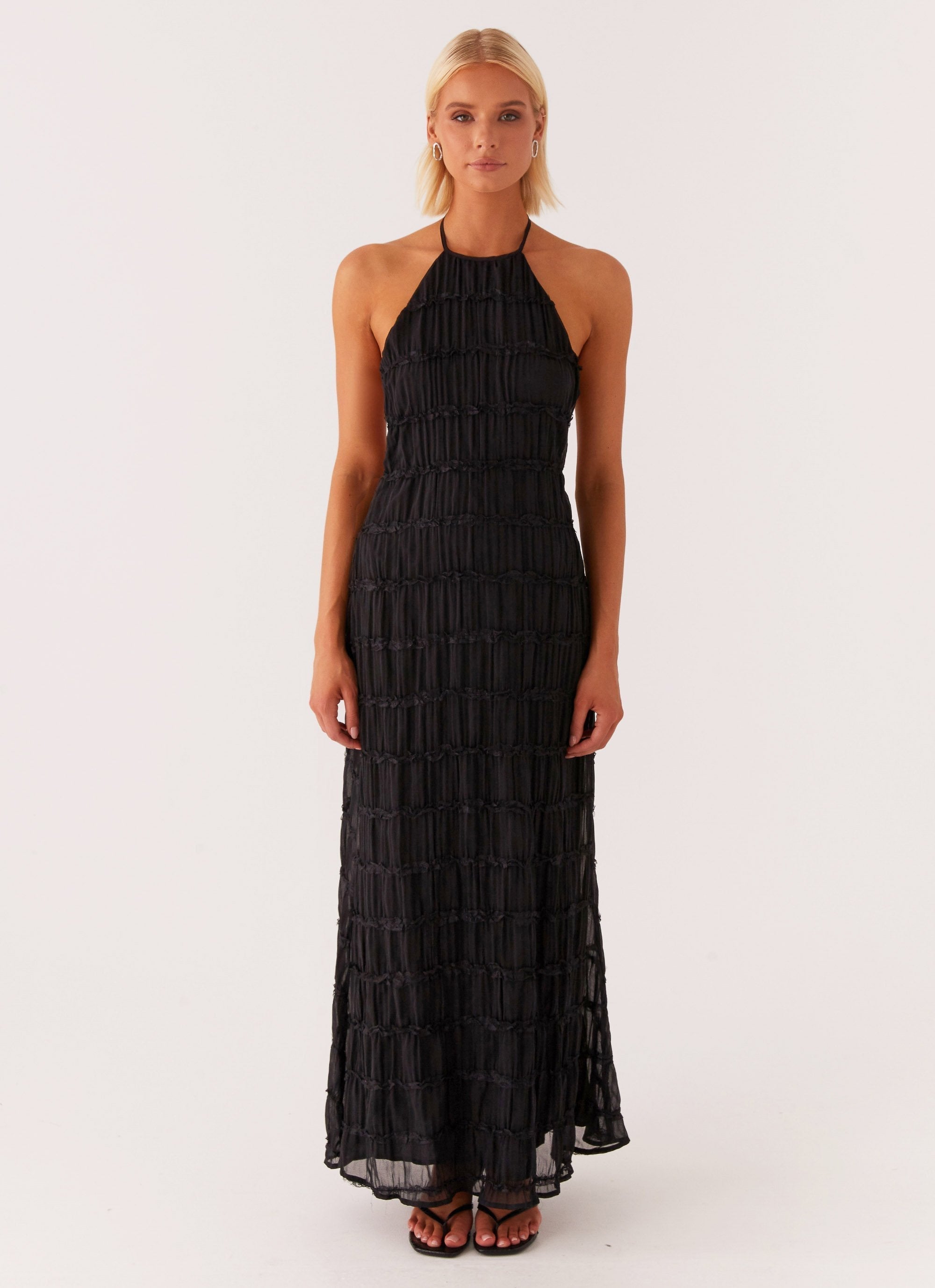 Damen Maxi-Kleid mit Halter-Ausschnitt und Texturstoff, elegant-83499-8dd34d77-feea-47a2-9a3c-90e1ed920d30
