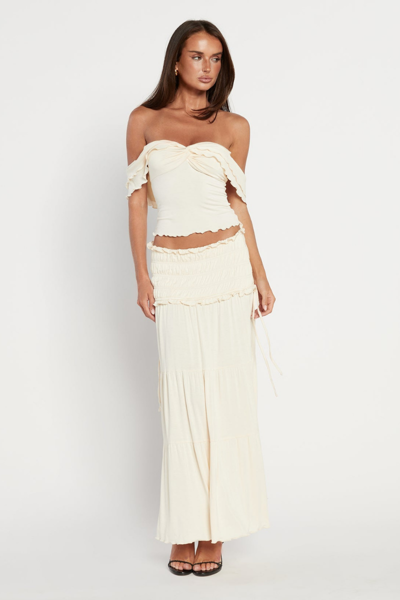 Boho-Chic Ensemble mit Rüschen