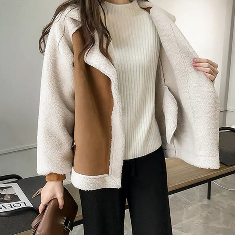 Damen Mantel – Zweifarbig, Faux Shearling Futter, Wildleder-Optik, weiter Reverskragen-50497-33276c80-6464-4c6c-b079-94036657b760