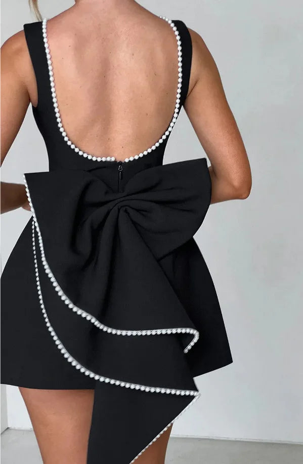 Kleid | Große Rückenschleife & Perlenbesatz | Ganzjährig