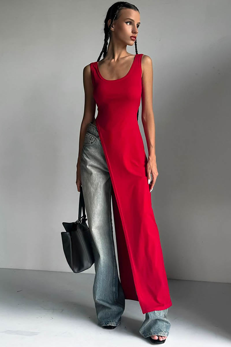 Minimalistisches Kleid/Top mit Schlitz-Detail