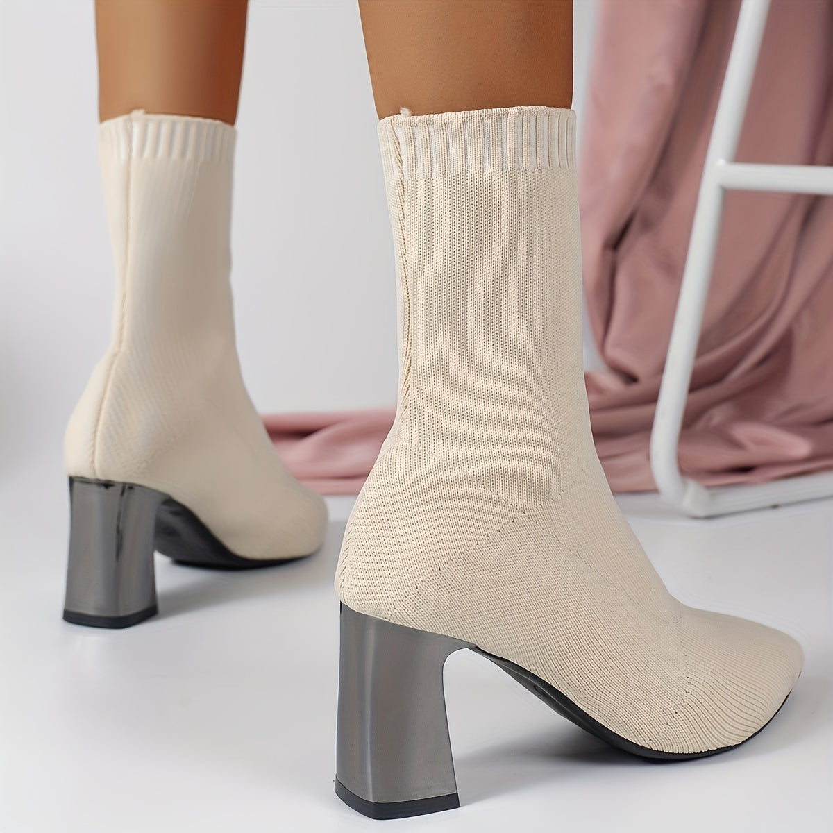Elegante Strick-Ankle Boots mit Absatz