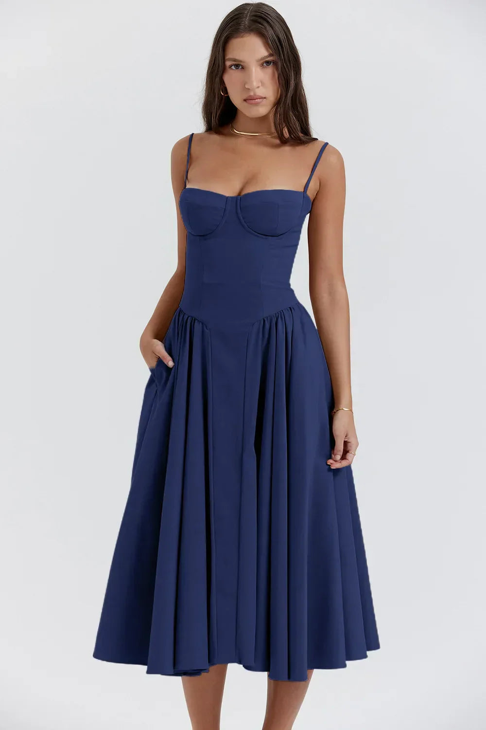 Damen Midi-Kleid mit Spaghettiträgern, plissiertem Rock und Taschen – Elegant-83506-dfd19c07-65b1-4957-b2ac-a283e9d90316