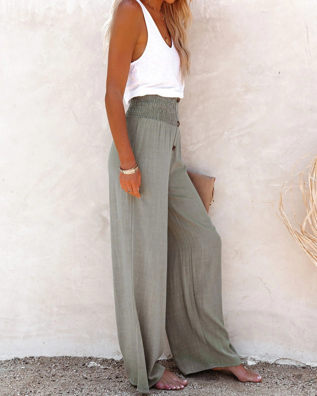 Weitgeschnittene Hose mit hohem Bund